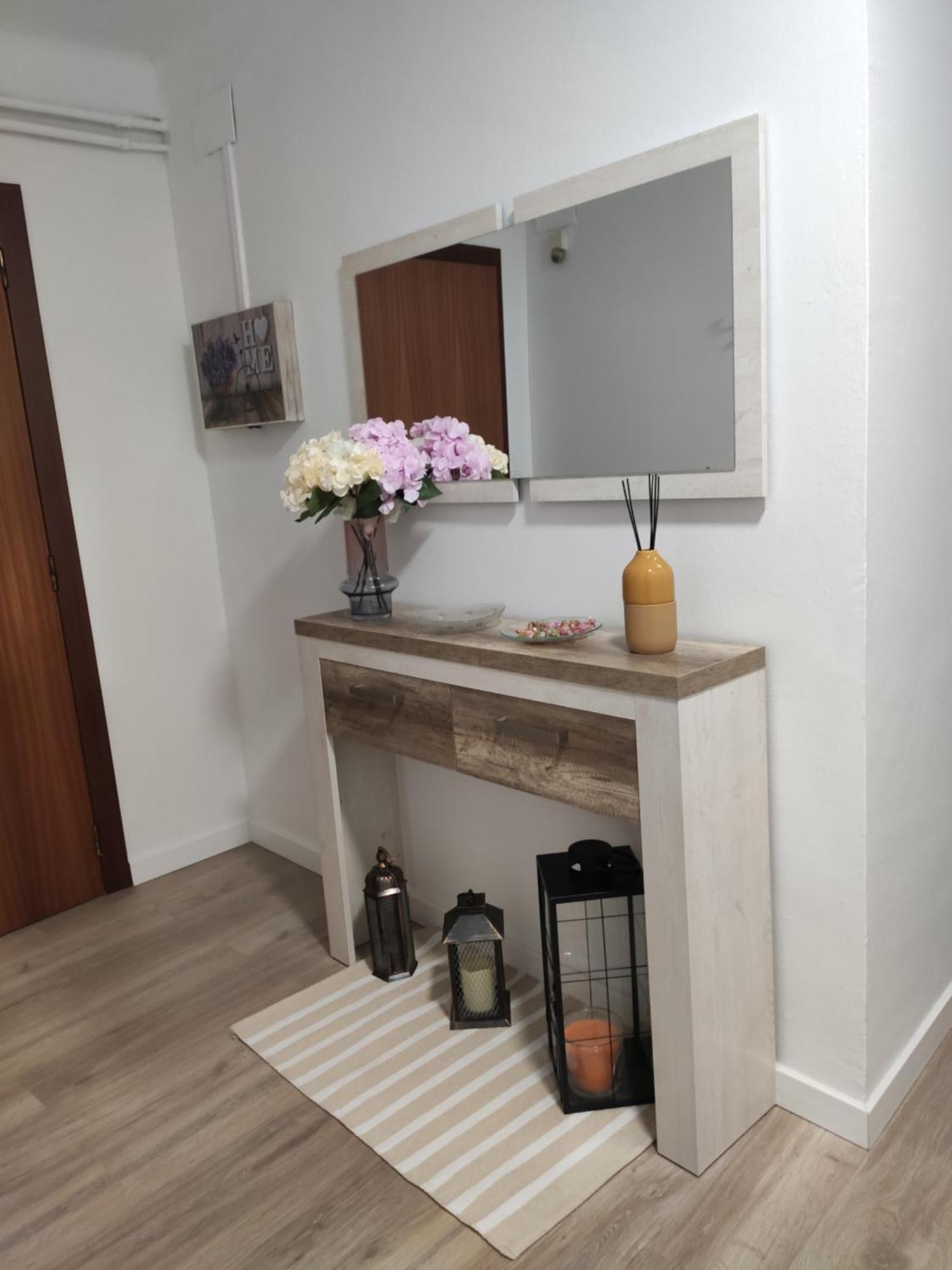 Apartamento Confort II La Seu d'Urgell Exterior photo